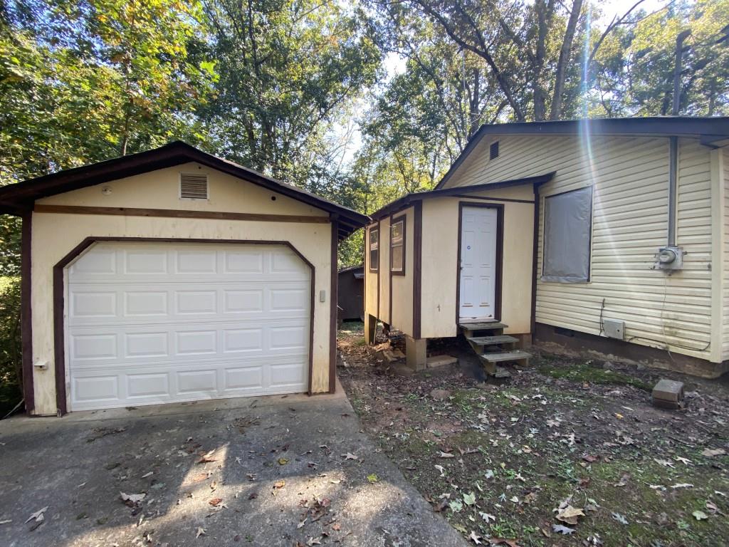 1297 Railroad Avenue Sugar Hill GA 30518