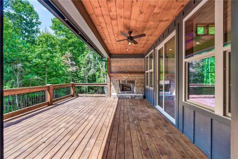 824 Banks Road Ellijay GA 30540