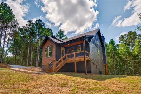 824 Banks Road Ellijay GA 30540