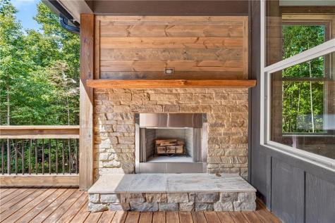 824 Banks Road Ellijay GA 30540