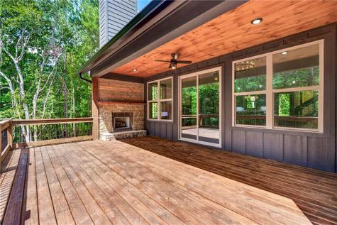 824 Banks Road Ellijay GA 30540