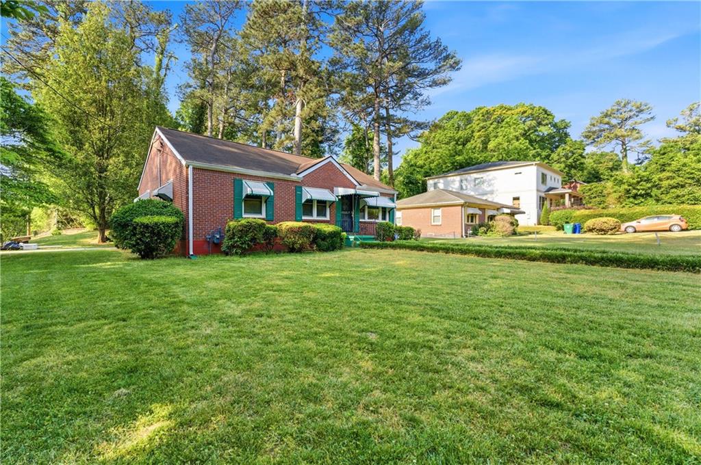 2551 E Tupelo Street SE Atlanta GA 30317