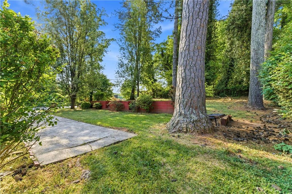 2551 E Tupelo Street SE Atlanta GA 30317