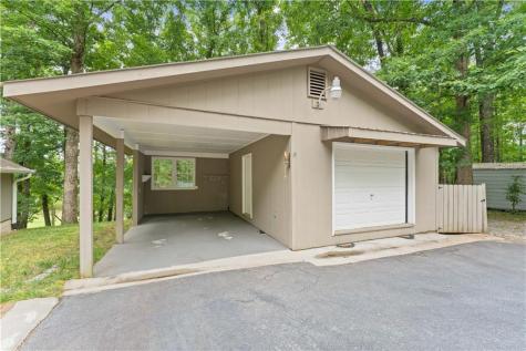 2290 Alec Mountain Clarkesville GA 30523