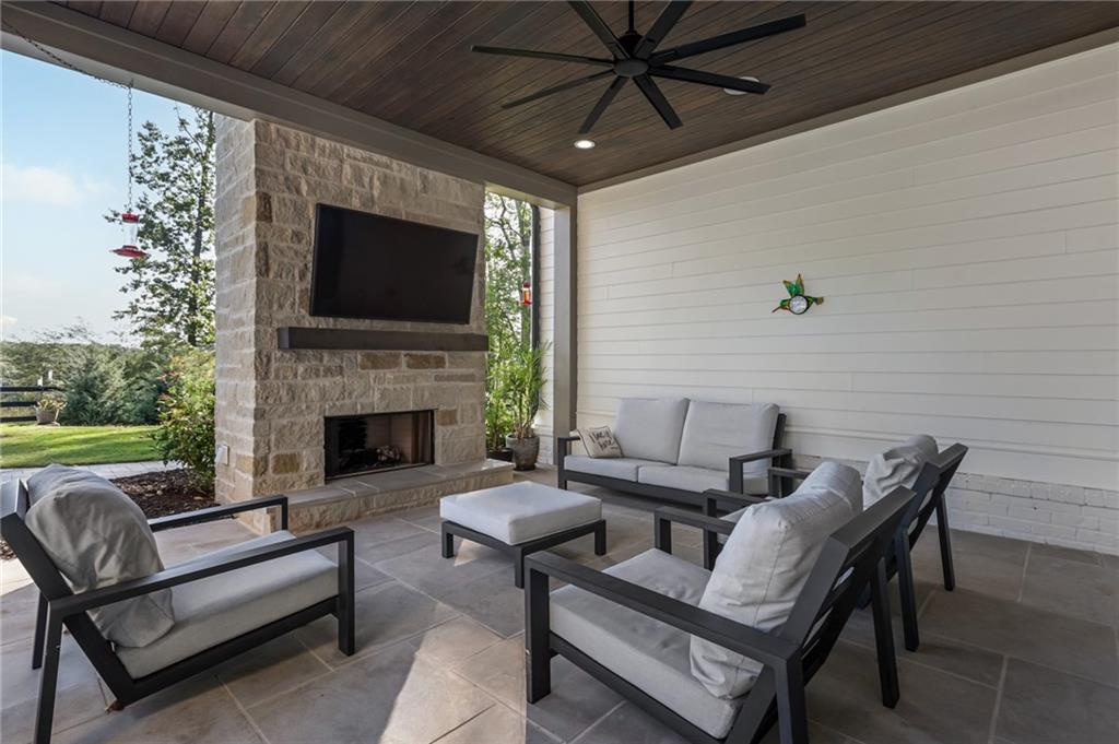 1050 Little River Lane Milton GA 30004