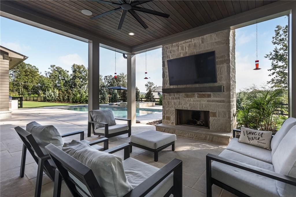 1050 Little River Lane Milton GA 30004
