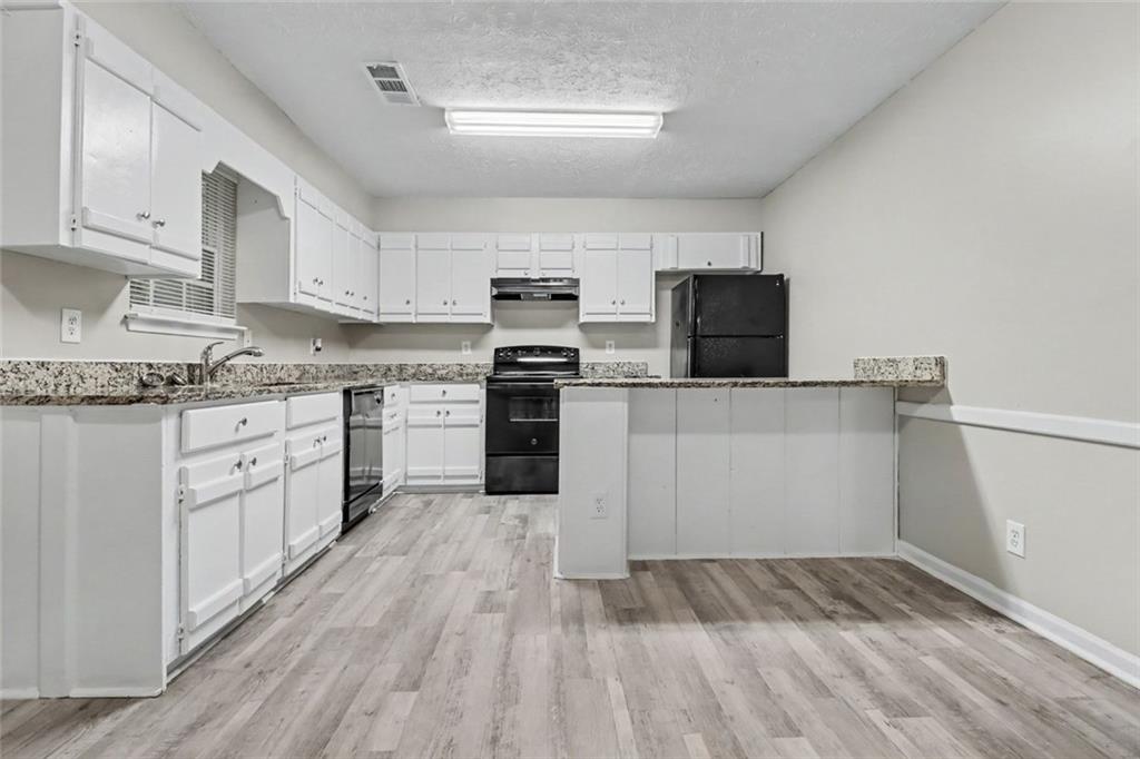 5487 Hall Circle Union City GA 30291