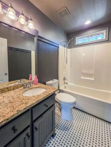 165 Horseshoe Bend Jasper GA 30143