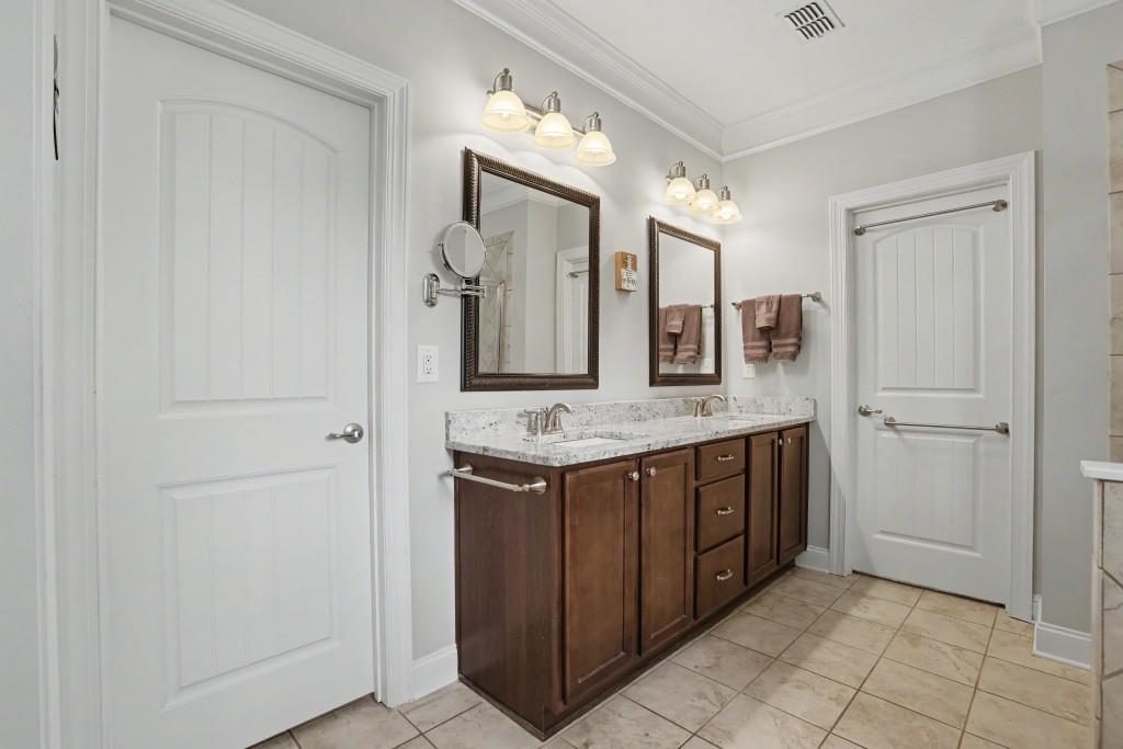 1434 Highland Wood Court Auburn GA 30011