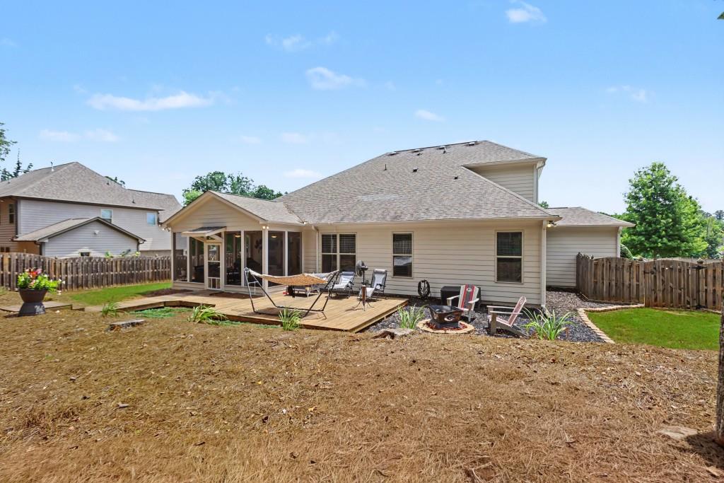 1434 Highland Wood Court Auburn GA 30011