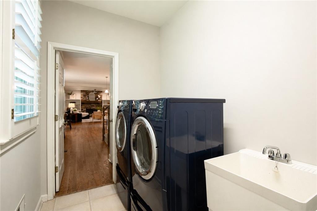 1175 Jennifer Oaks Drive Alpharetta GA 30004