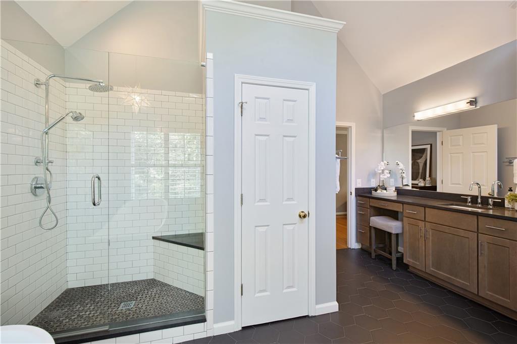 1175 Jennifer Oaks Drive Alpharetta GA 30004