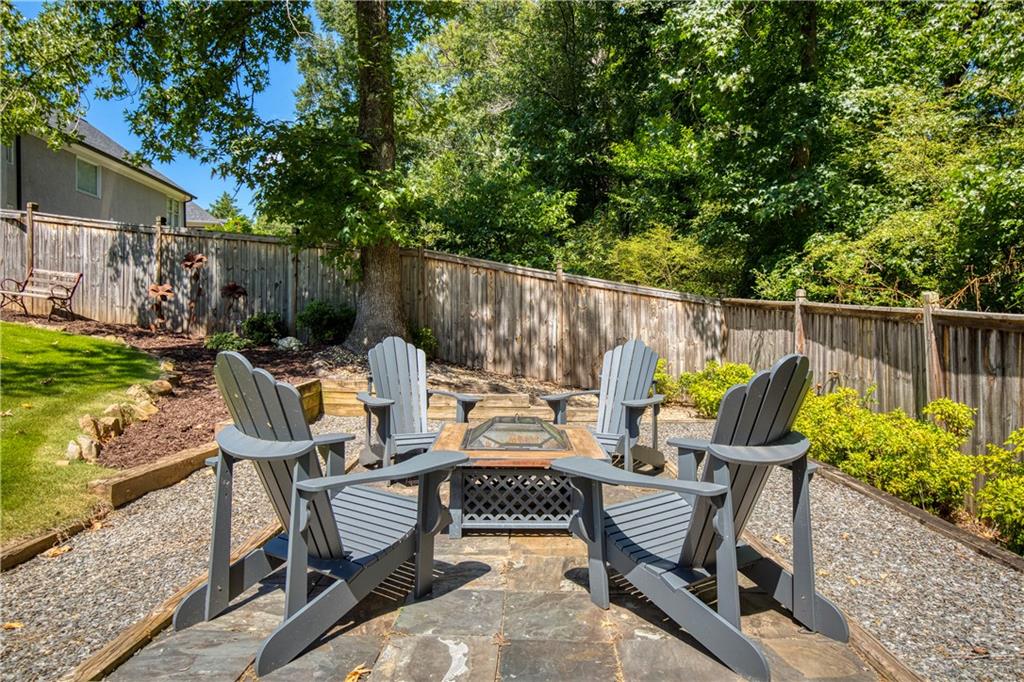 1175 Jennifer Oaks Drive Alpharetta GA 30004