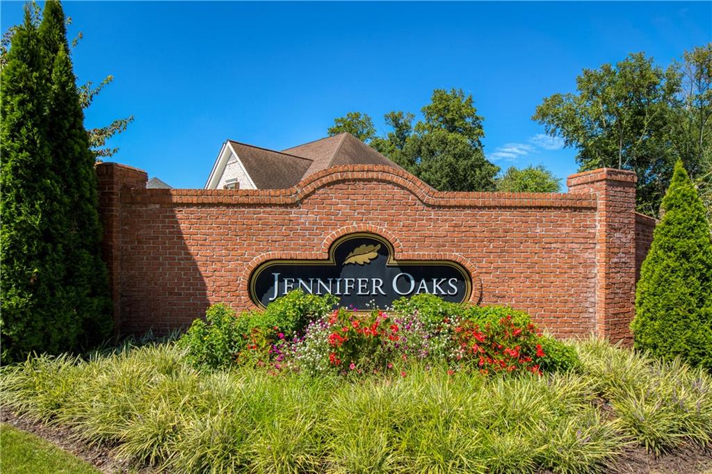 1175 Jennifer Oaks Drive Alpharetta GA 30004