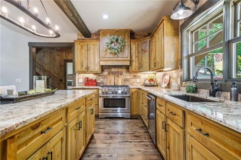 427 Greystone Trace Ellijay GA 30536