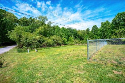 18 Shady Grove Lane Blue Ridge GA 30513