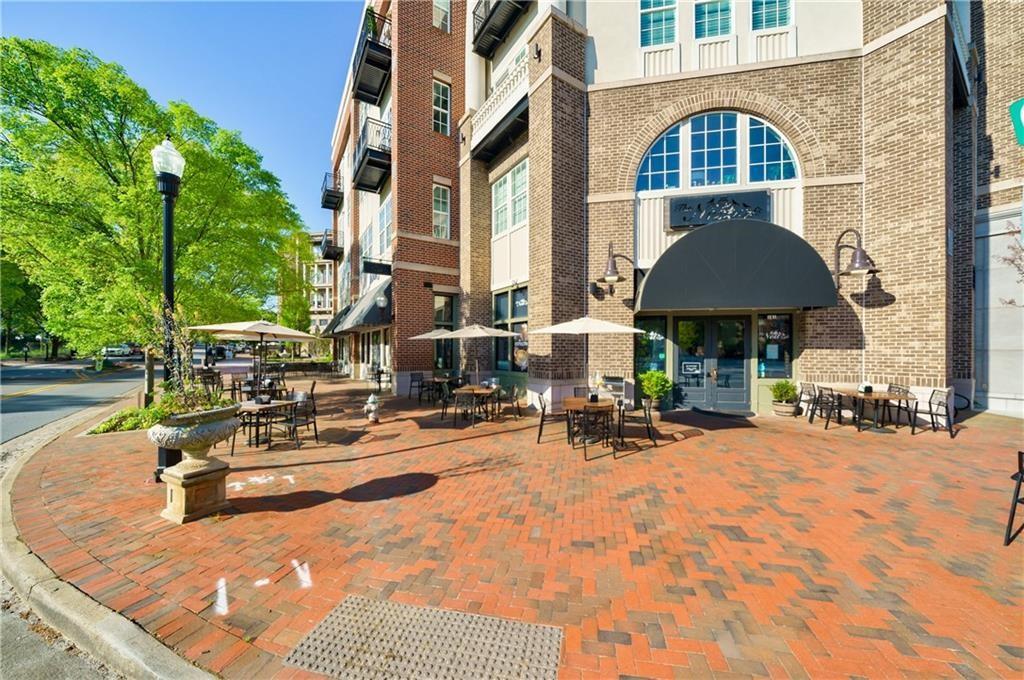 2090 Lake Windward Drive Alpharetta GA 30005