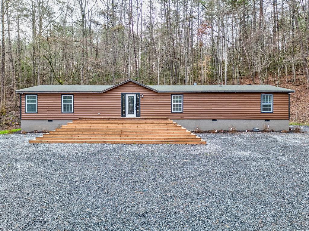 10445 Chatsworth Highway Ellijay GA 30540
