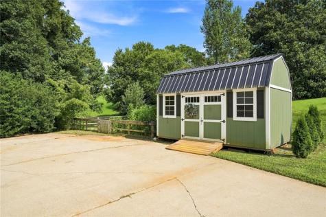 124 Golden Autumn Drive Dahlonega GA 30533