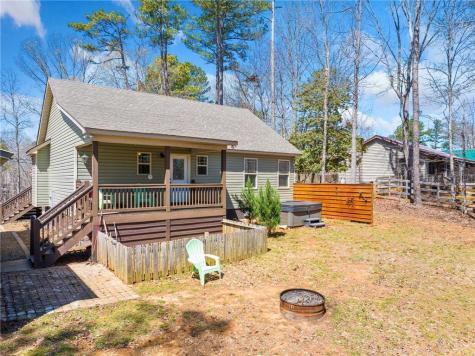 1385 Villa Drive Ellijay GA 30540