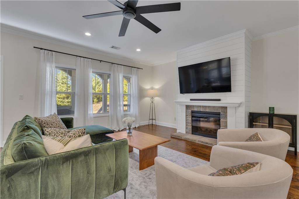 110 Sparrows Cove Fayetteville GA 30215