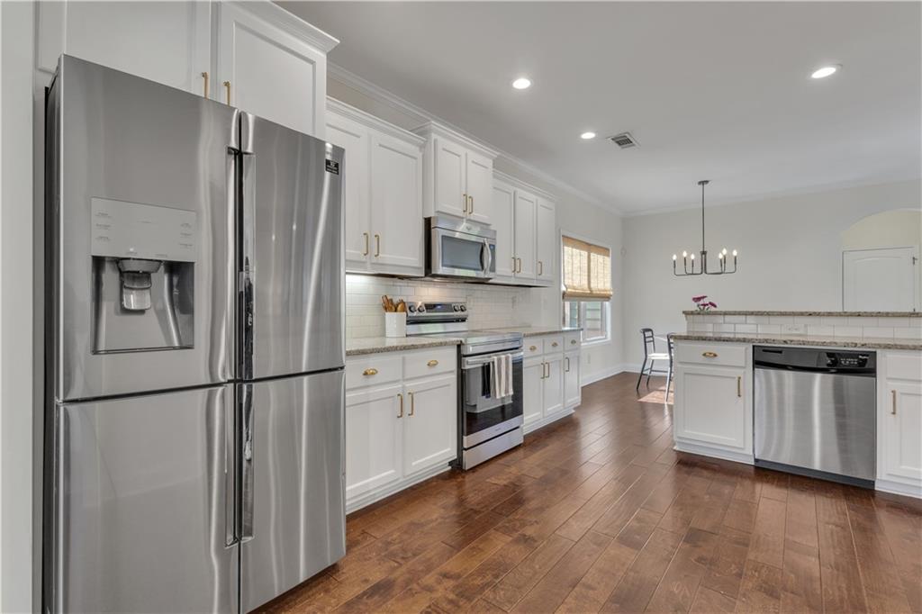 110 Sparrows Cove Fayetteville GA 30215