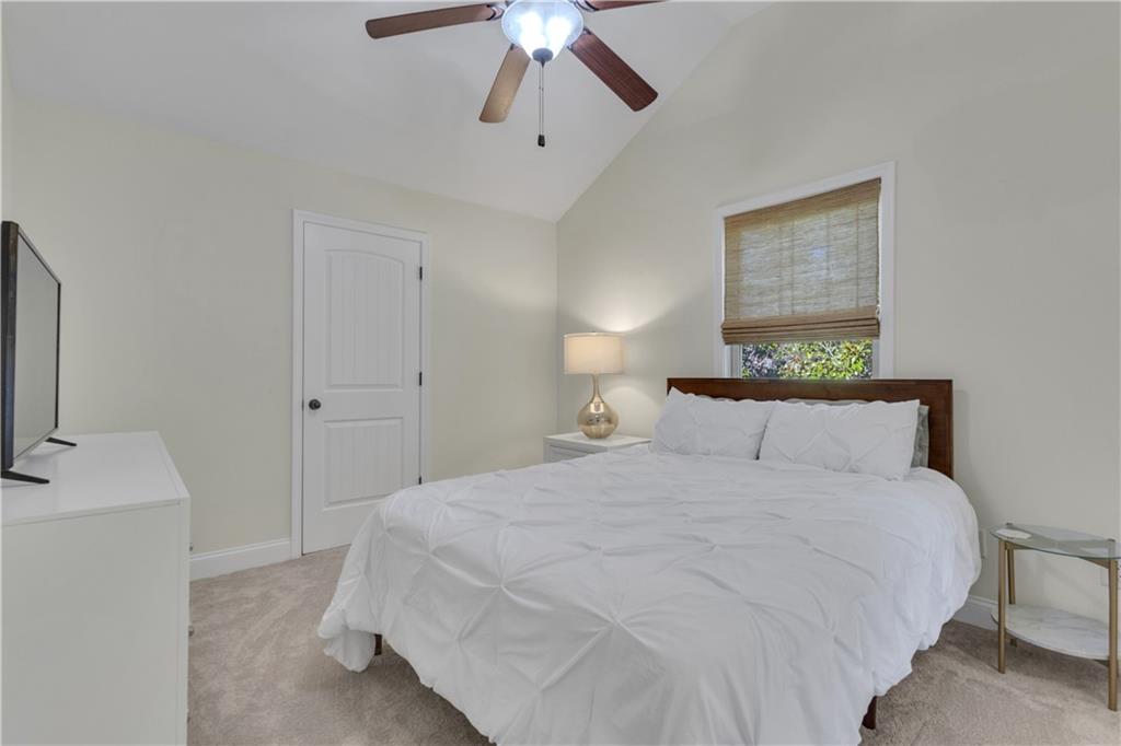 110 Sparrows Cove Fayetteville GA 30215