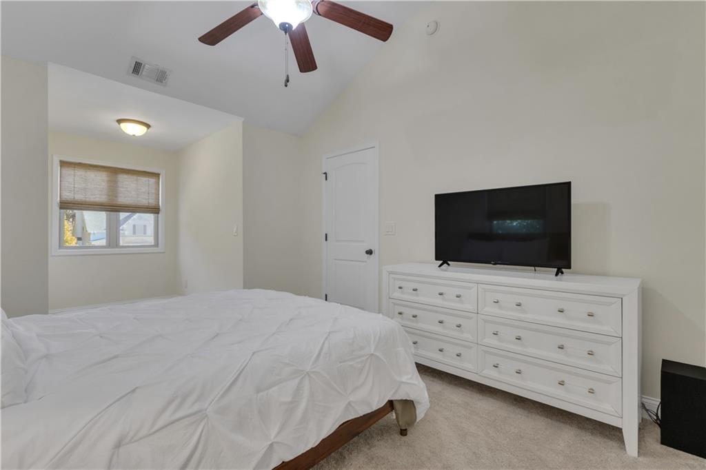 110 Sparrows Cove Fayetteville GA 30215
