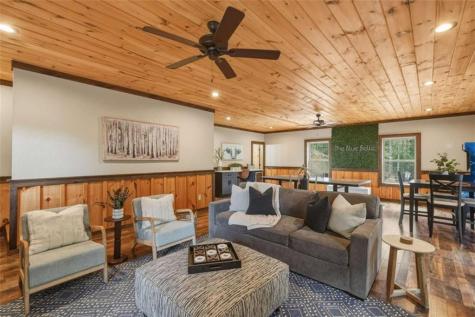 42 Old Jerusalem Road Mineral Bluff GA 30559
