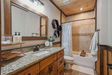 42 Old Jerusalem Road Mineral Bluff GA 30559