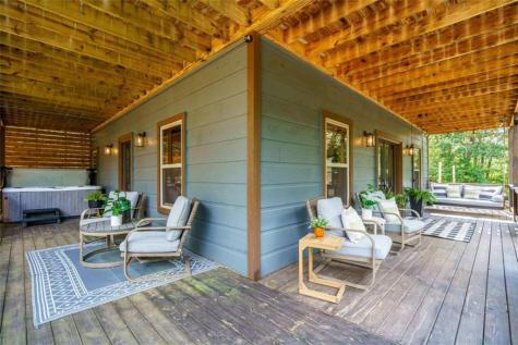 42 Old Jerusalem Road Mineral Bluff GA 30559