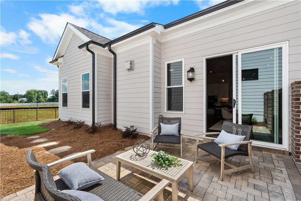 667 Beechwood Way Hoschton GA 30548