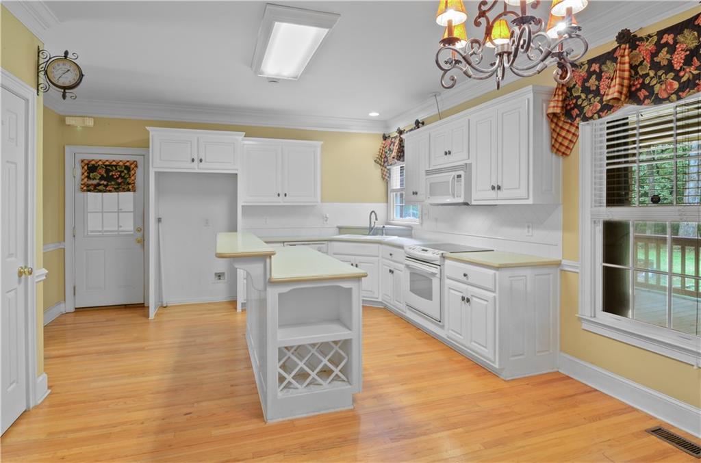 1091 Glenwood Lane Bogart GA 30622