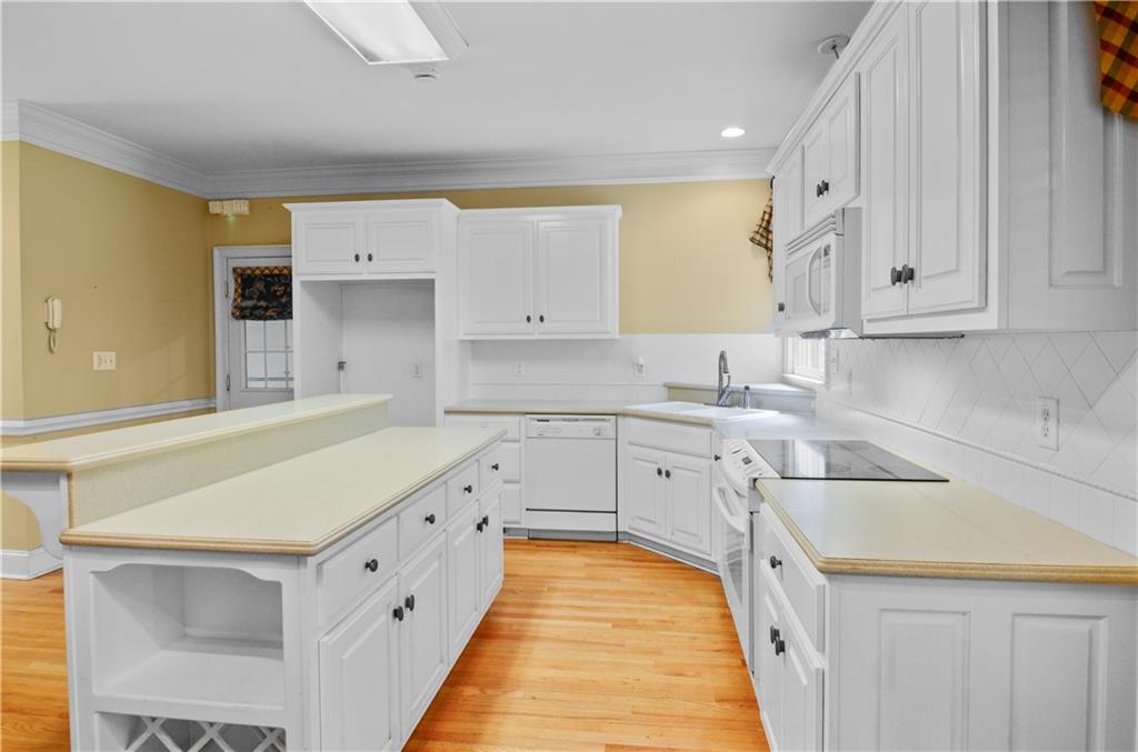 1091 Glenwood Lane Bogart GA 30622