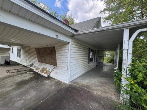 57 Spruce Street Mineral Bluff GA 30559