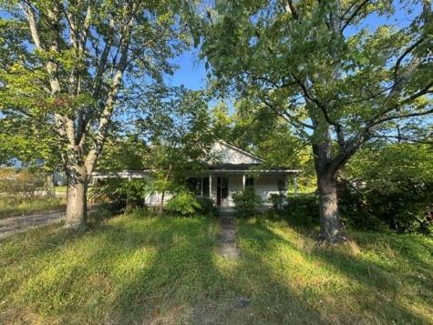 57 Spruce Street Mineral Bluff GA 30559