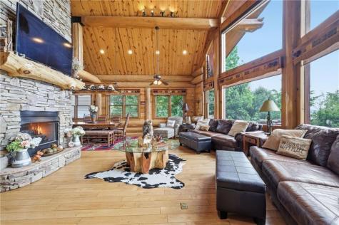 495 Overlook Drive Blue Ridge GA 30513