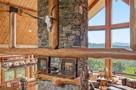 495 Overlook Drive Blue Ridge GA 30513