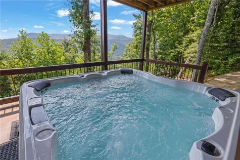495 Overlook Drive Blue Ridge GA 30513