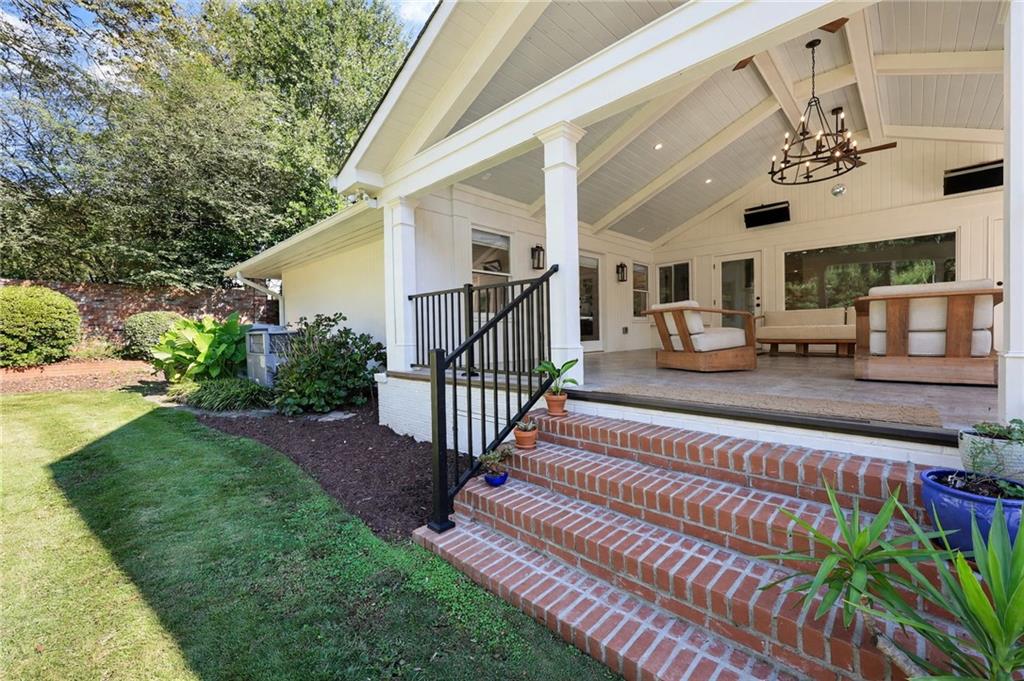 150 Piedmont Avenue Gainesville GA 30501