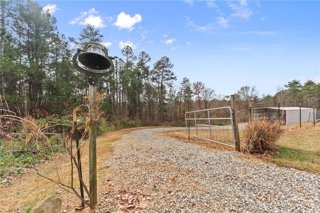 4264 Highway 105 Baldwin GA 30511
