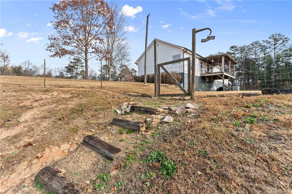4264 Highway 105 Baldwin GA 30511