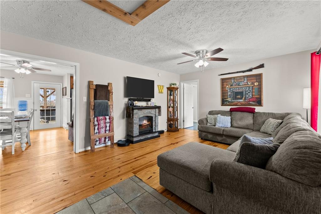 4264 Highway 105 Baldwin GA 30511