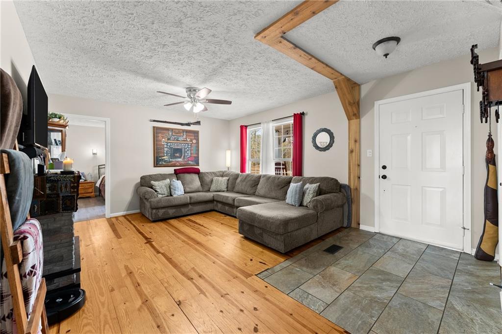 4264 Highway 105 Baldwin GA 30511