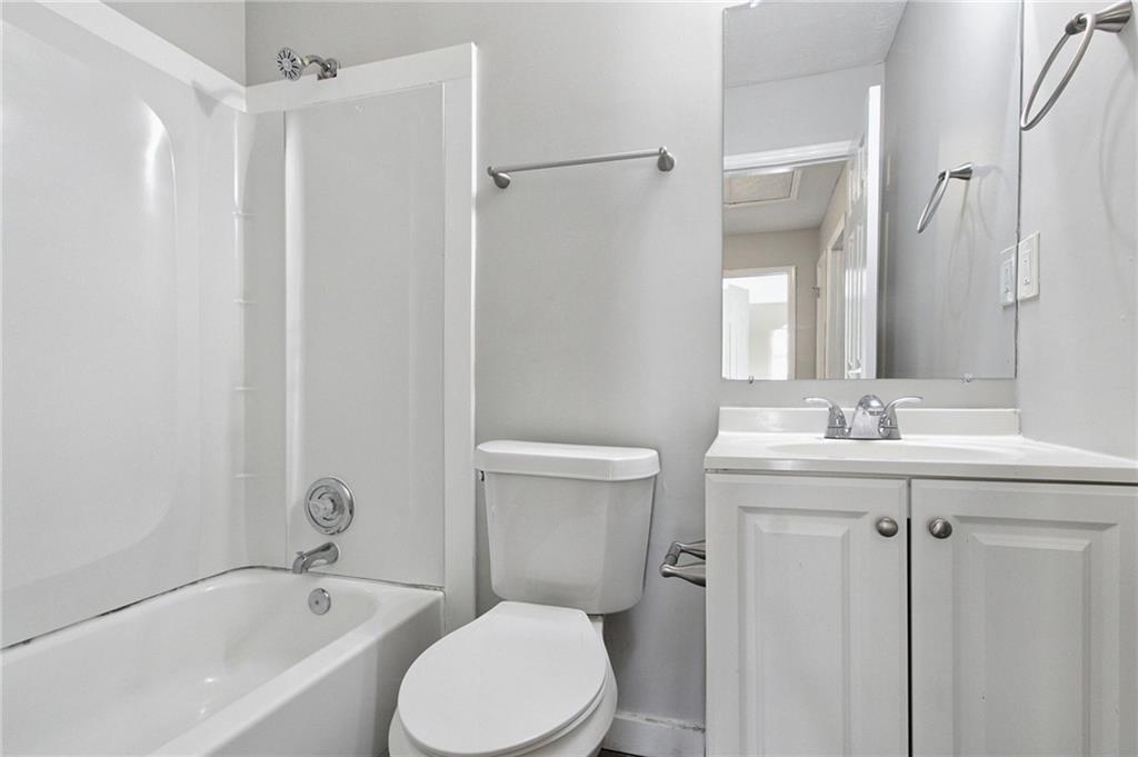 4732 Old Highgate Entry Stone Mountain GA 30083
