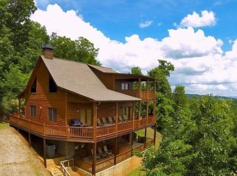 499 Raven Ridge Circle Mineral Bluff GA 30559