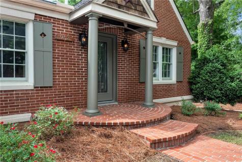 952 Wayside Street Cornelia GA 30531