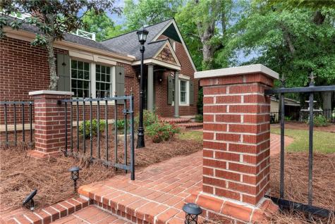 952 Wayside Street Cornelia GA 30531