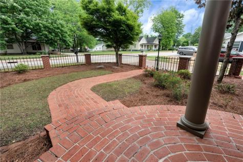 952 Wayside Street Cornelia GA 30531