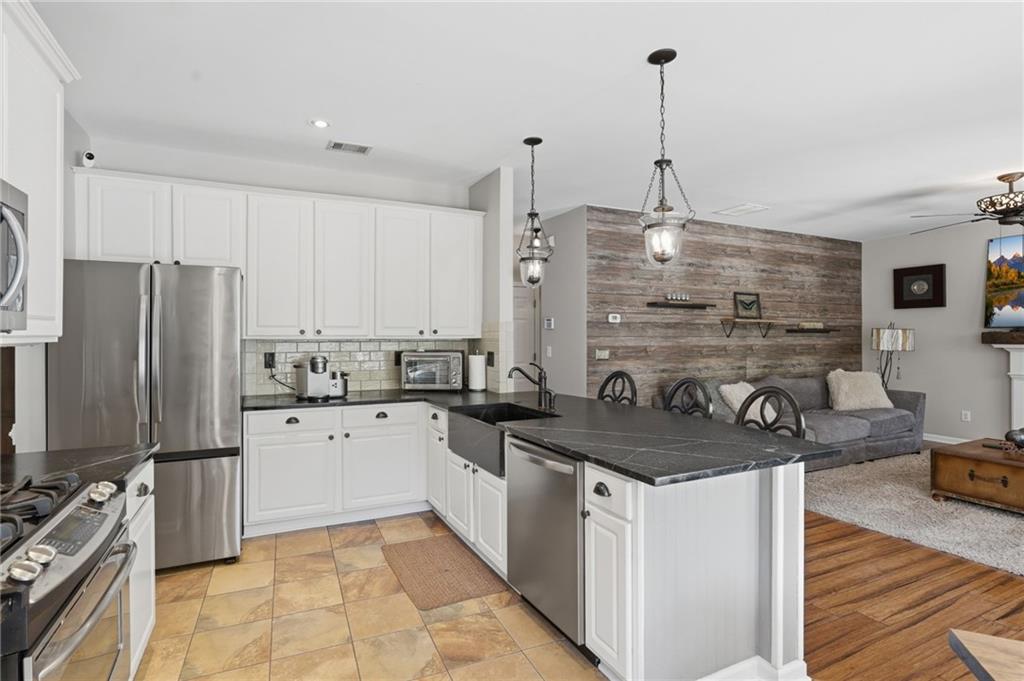 555 Kingsport Drive Alpharetta GA 30076